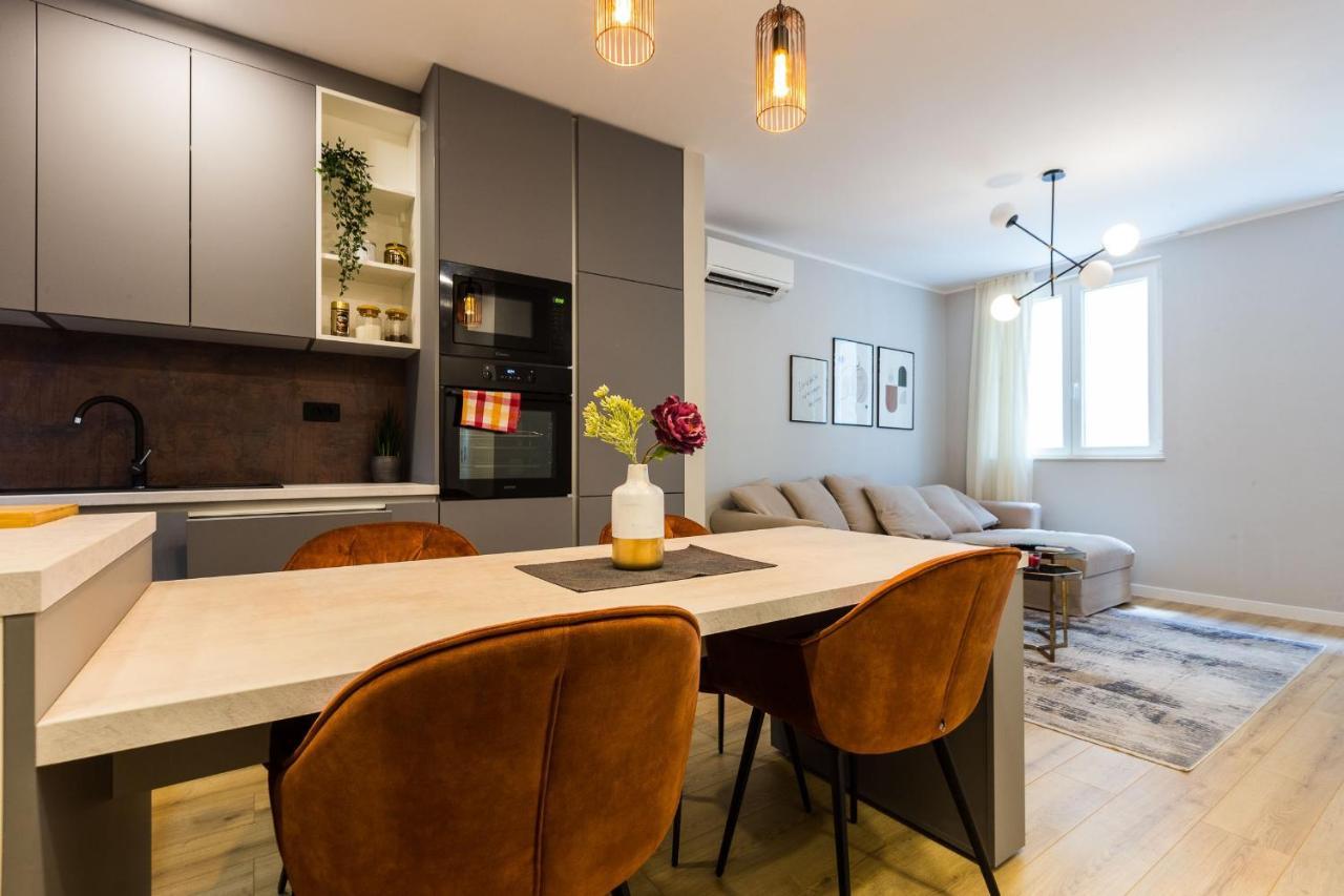 Karla'S Exclusive Central Apartment ザダル エクステリア 写真